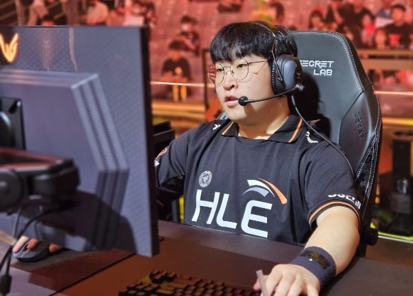 莫德尔：为什琴斯尼不在感到难过；教练希望我留在布莱顿