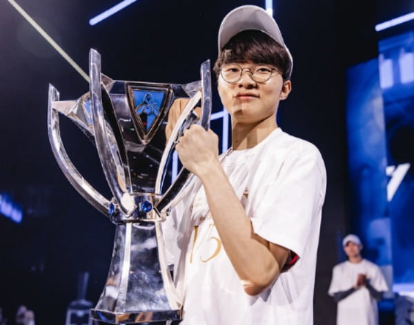 助攻帽子戏法！孔德追平俱乐部纪录 6年来第一位做到的巴萨球员
