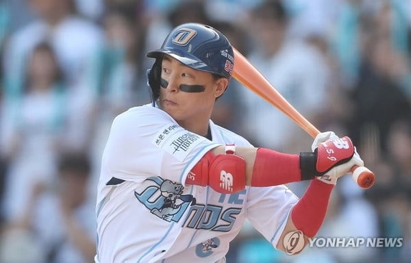 巴萨vs拉帕首发：莱万出战，亚马尔、奥尔莫替补