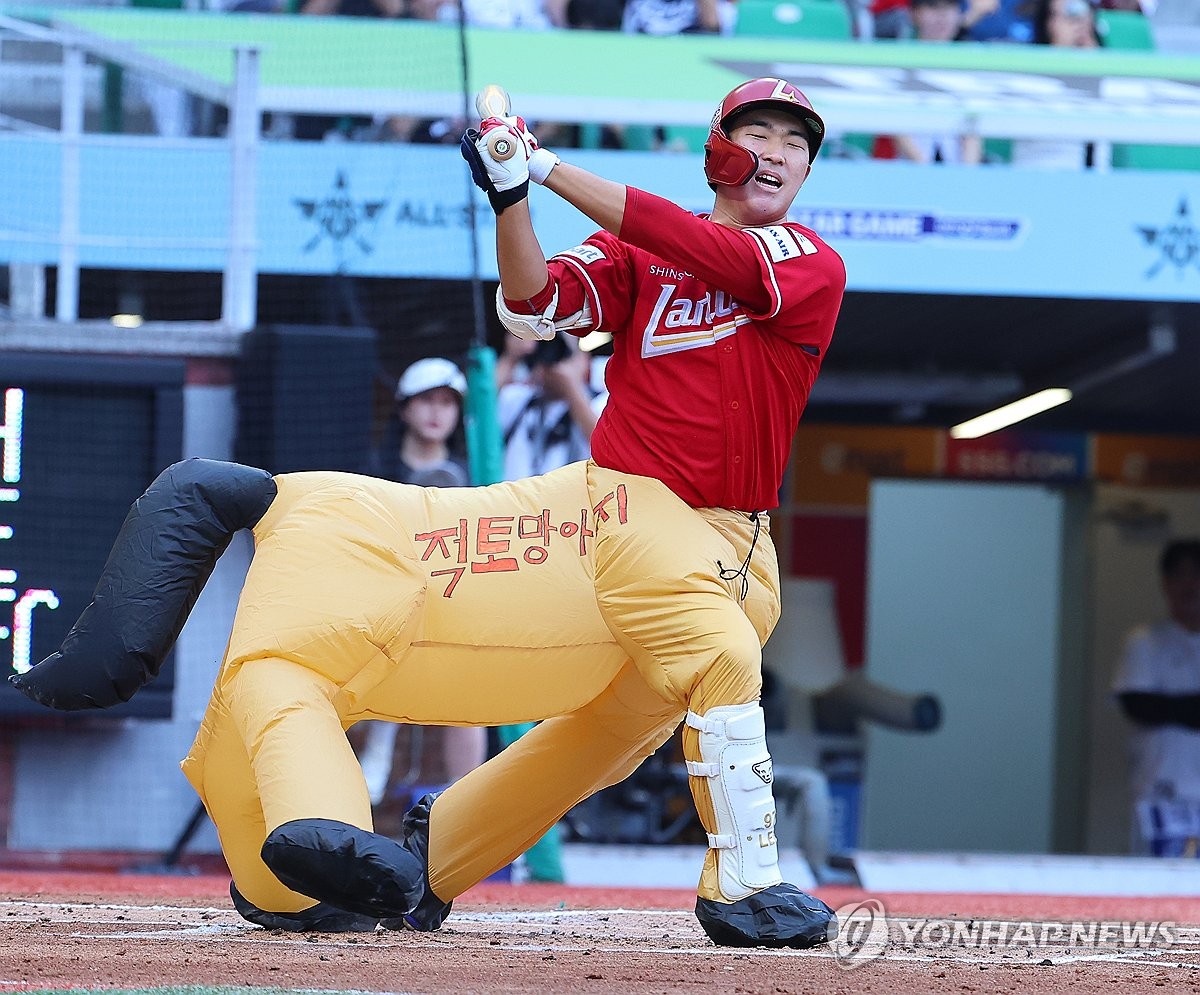 奥萨苏纳vs塞尔塔球员评分：明格萨7.6分，莫伊-戈麦斯3.6分