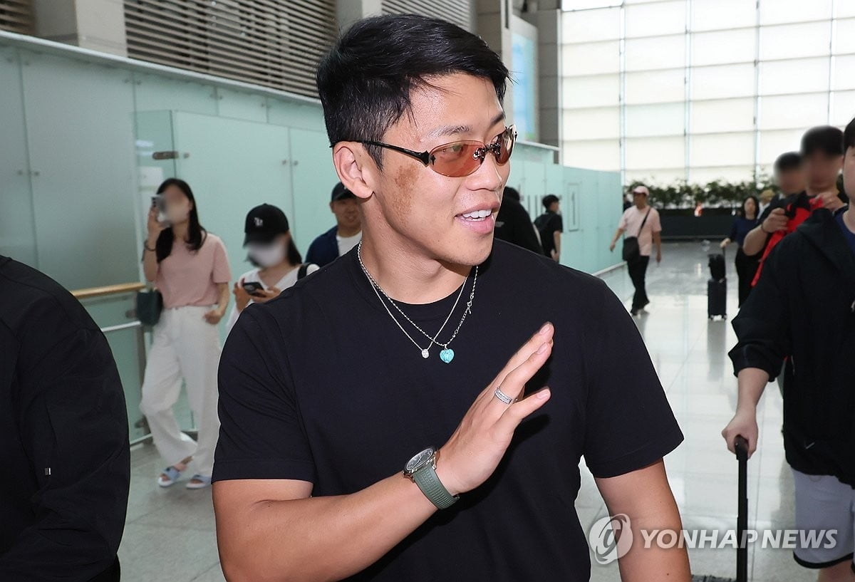 维尼修斯经纪人辟谣：和沙特球队传闻子虚乌有 我们没有进行过接触